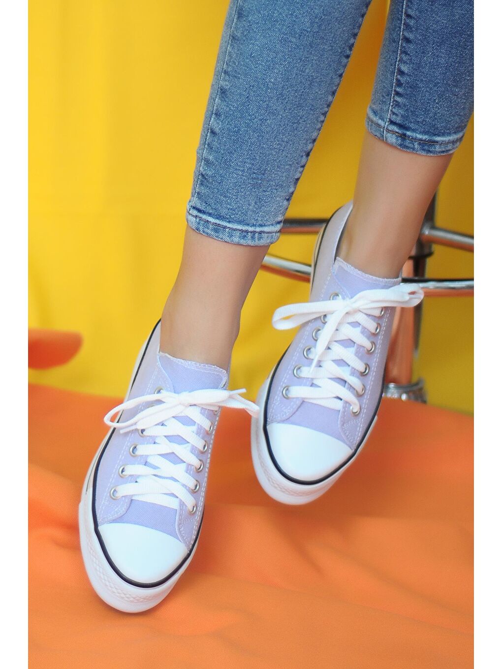 Lila Rahat Kalın Taban Bağcıklı Keten Kadın Sneaker 10-9999-22-1