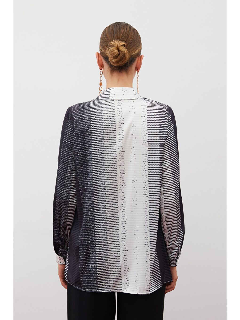 Desenli Düz Gömlek - Siyah-3