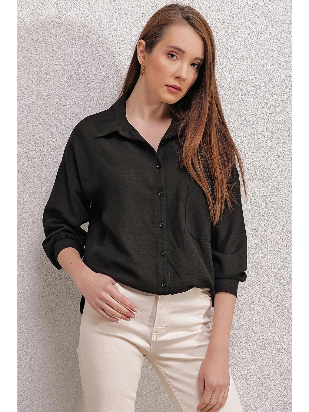 Siyah Düşük Omuz Cepli Oversize Gömlek-2