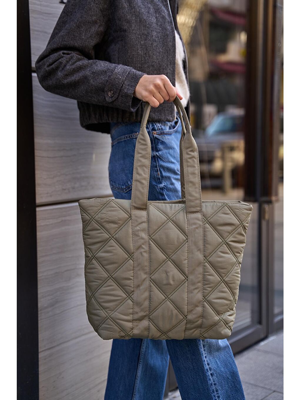 Taken Kapitone Desen Puf Kadın Çanta - Haki-1