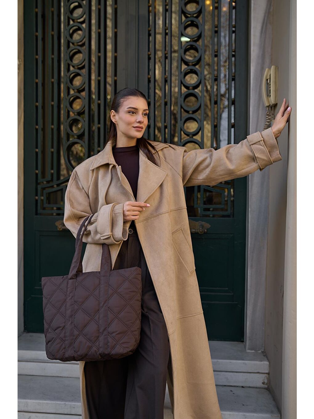 Taken Kapitone Desen Puf Kadın Çanta - Kahverengi-3