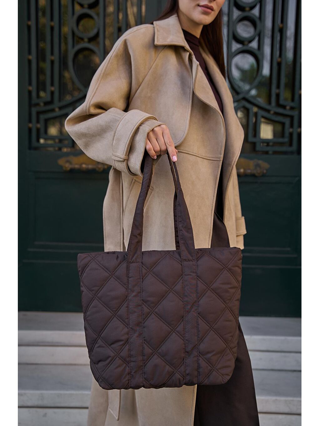 Taken Kapitone Desen Puf Kadın Çanta - Kahverengi-4