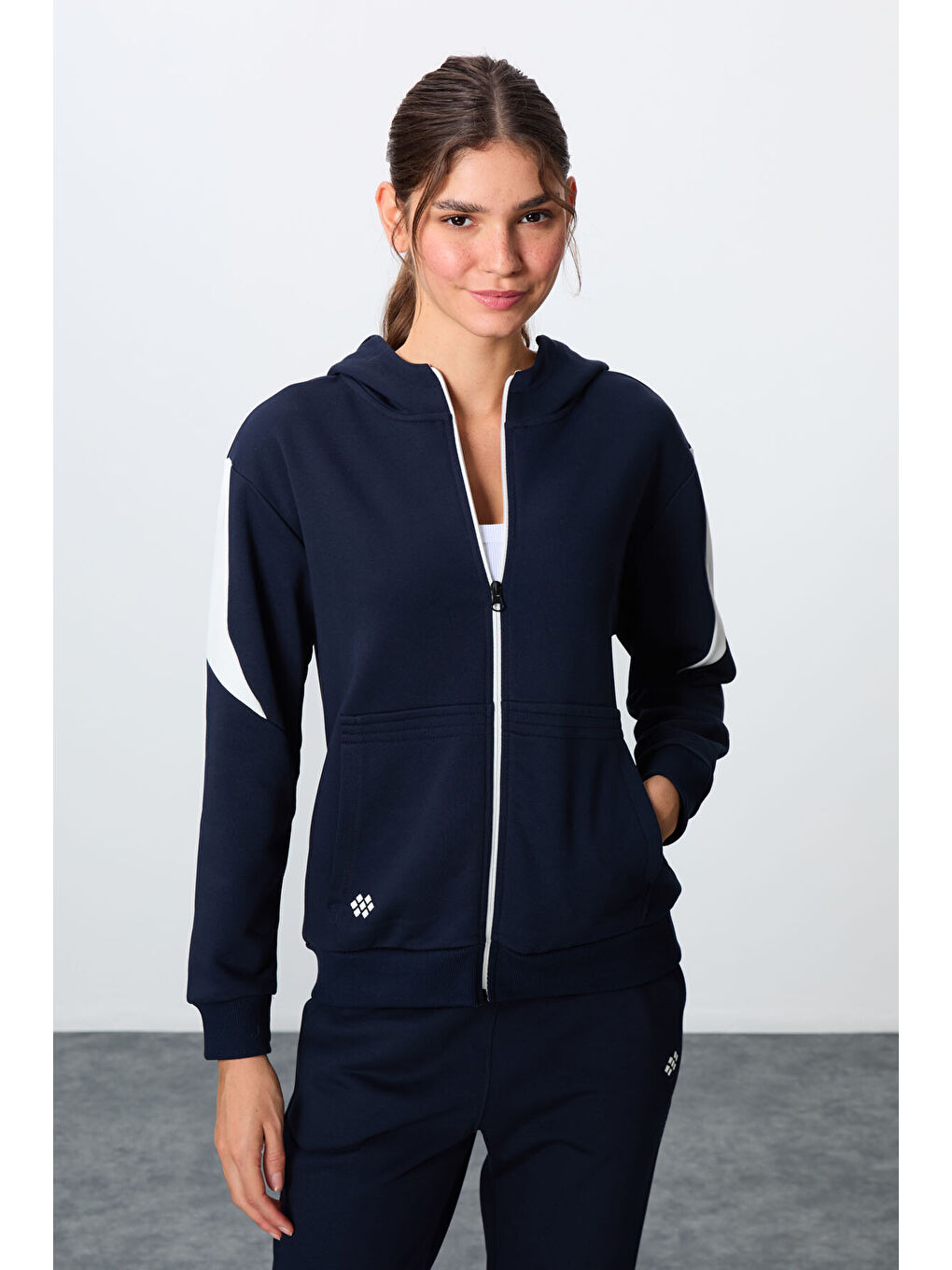 İndigo Kompakt Pamuklu Kalın Pürüzsüz Dokulu Kapüşonlu Oversize Fit Kadın Eşofman Takım   95343-1