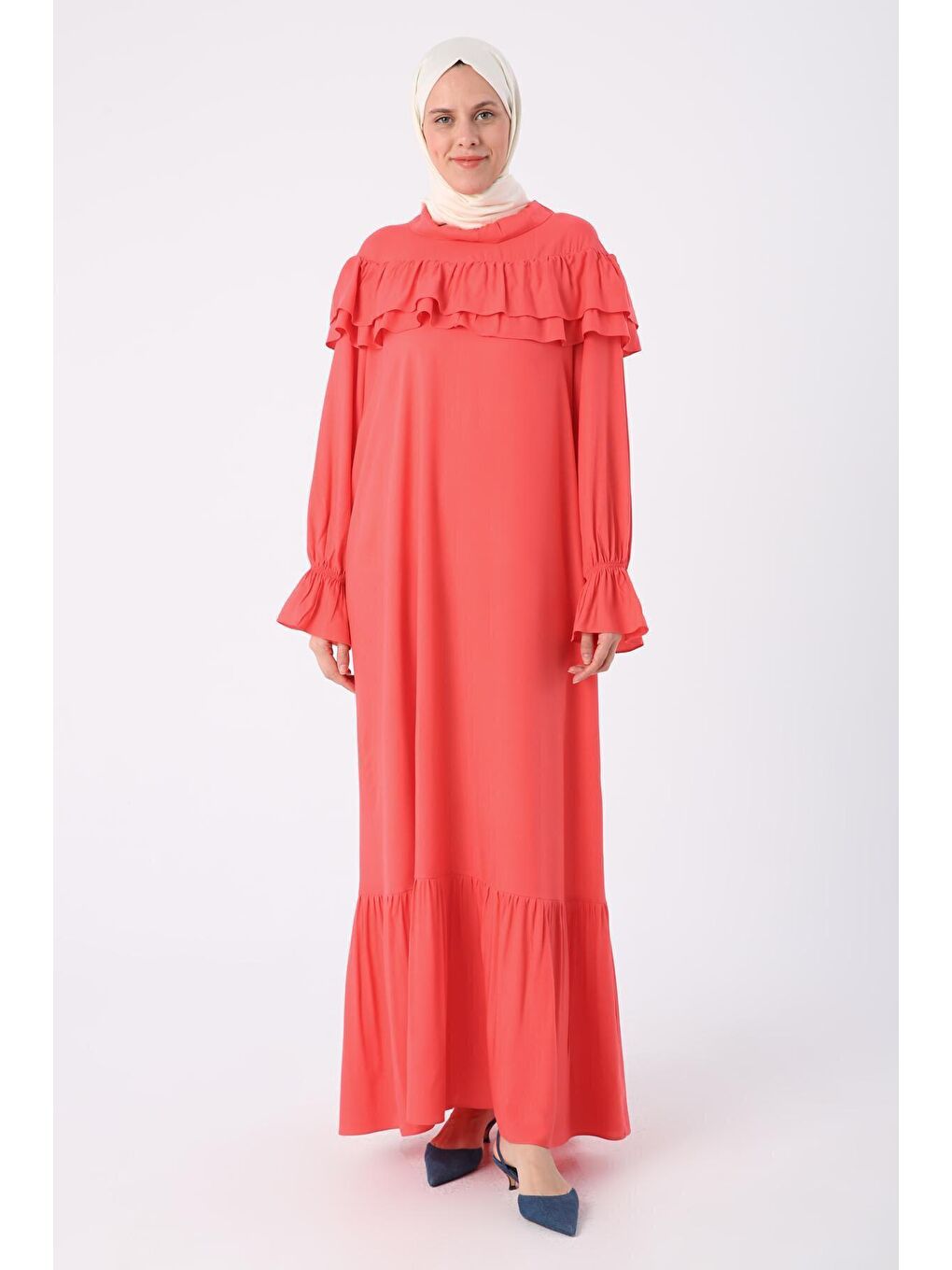 Kırmızı Nar Çiçeği Omuz Ve Kolu Volanlı Elbise-1