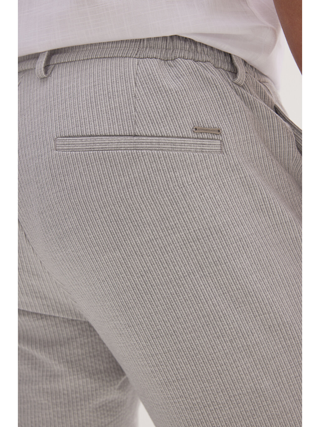 Erkek Beyaz-gri Comfort Fit Rahat Kesim Yan Cepli Desenli Beli Lastikli Pantolon-4