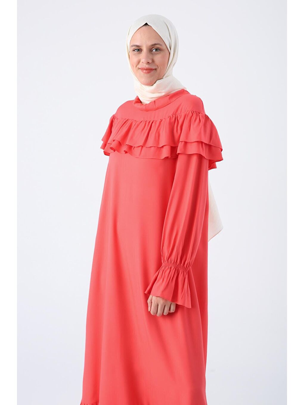 Kırmızı Nar Çiçeği Omuz Ve Kolu Volanlı Elbise-4