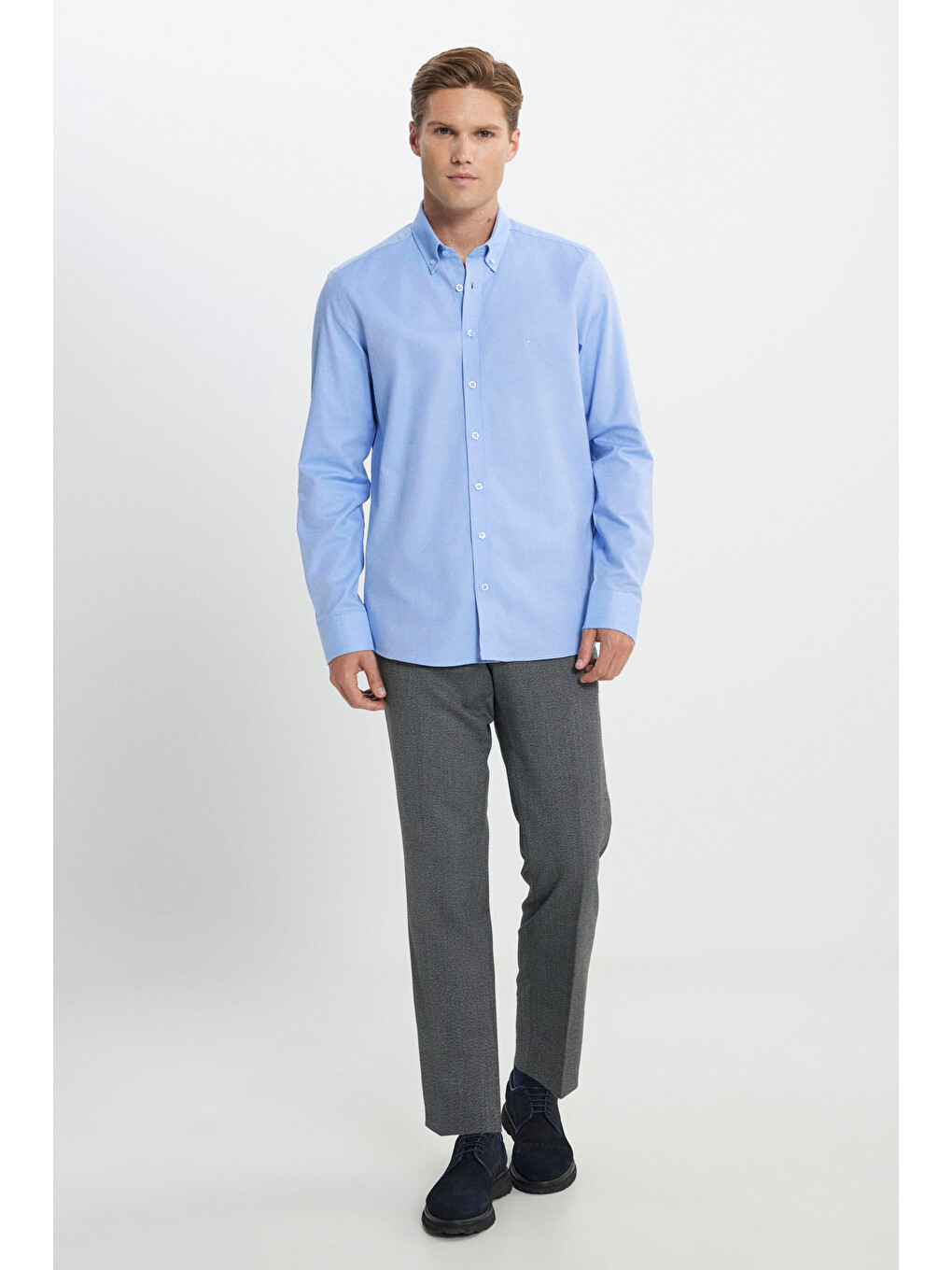 Erkek Açık Mavi Slim Fit Dar Kesim %100 Pamuk Düğmeli Yaka Oxford Gömlek-1