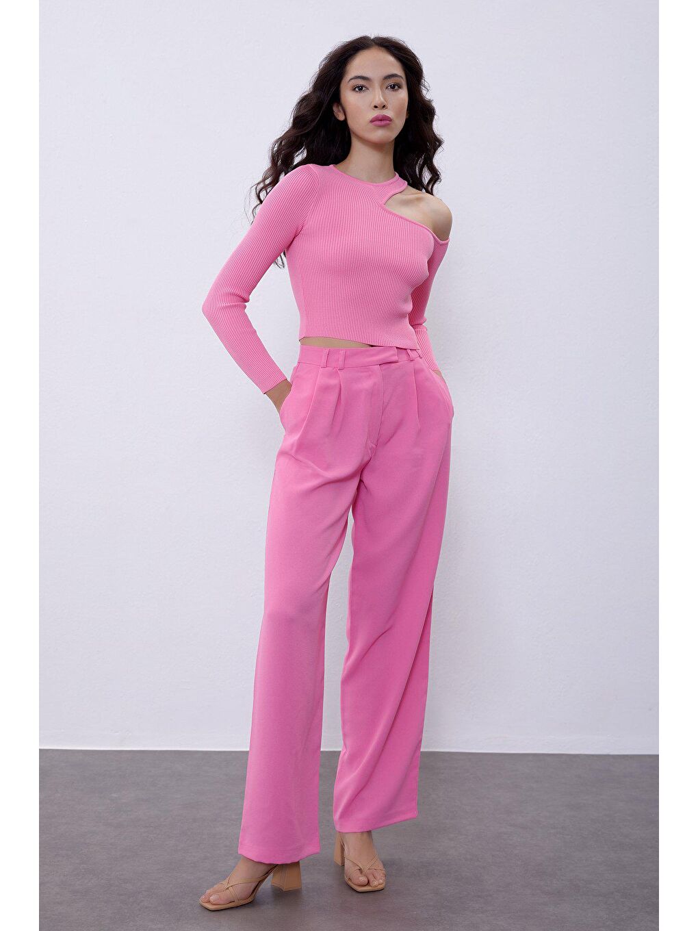 Pembe Omuz Dekolteli Bisiklet Yaka Triko Kazak SWK4532PE-2