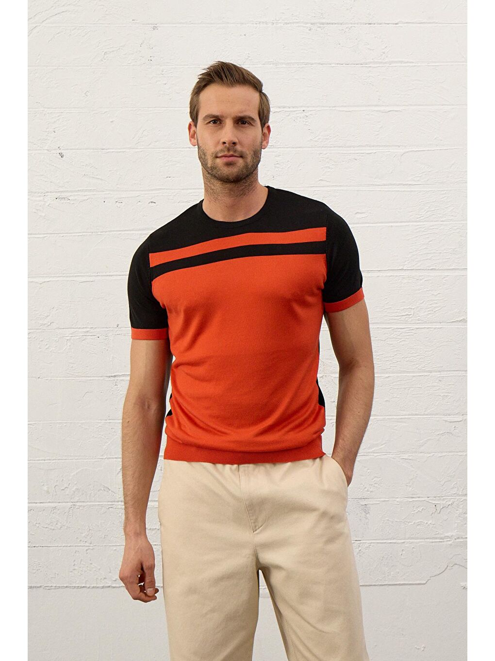 Erkek Renkli Slim-Fit Yazlık Triko Tişört Siyah