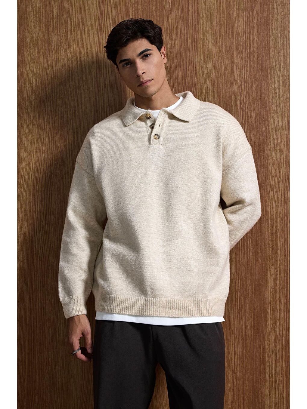 Erkek Oversize Düğmeli Triko Kazak Bej-1