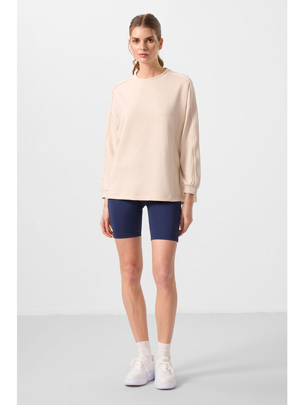 Bej Yumuşak Dokulu O Yaka Oversize Kadın Tunik Sweatshirt - 97303-1