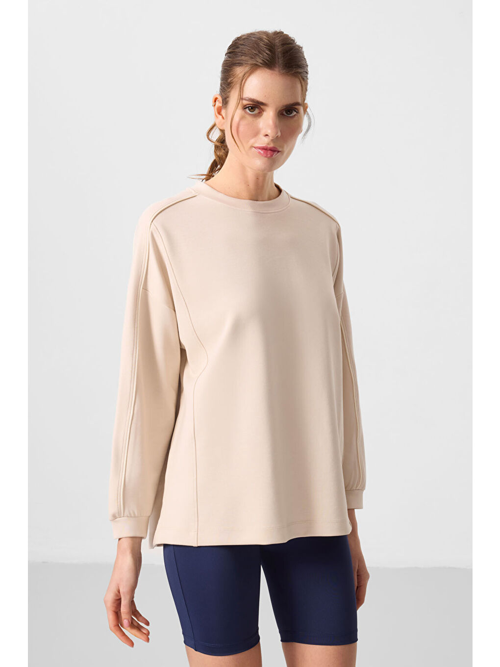 Bej Yumuşak Dokulu O Yaka Oversize Kadın Tunik Sweatshirt - 97303-3