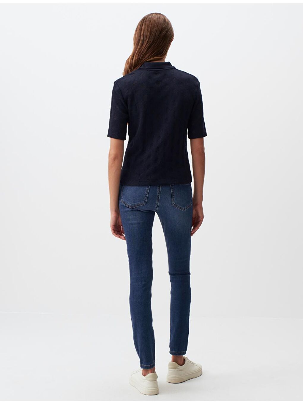 Lacivert Polo Yaka Kısa Kollu Ajurlu Bluz-5