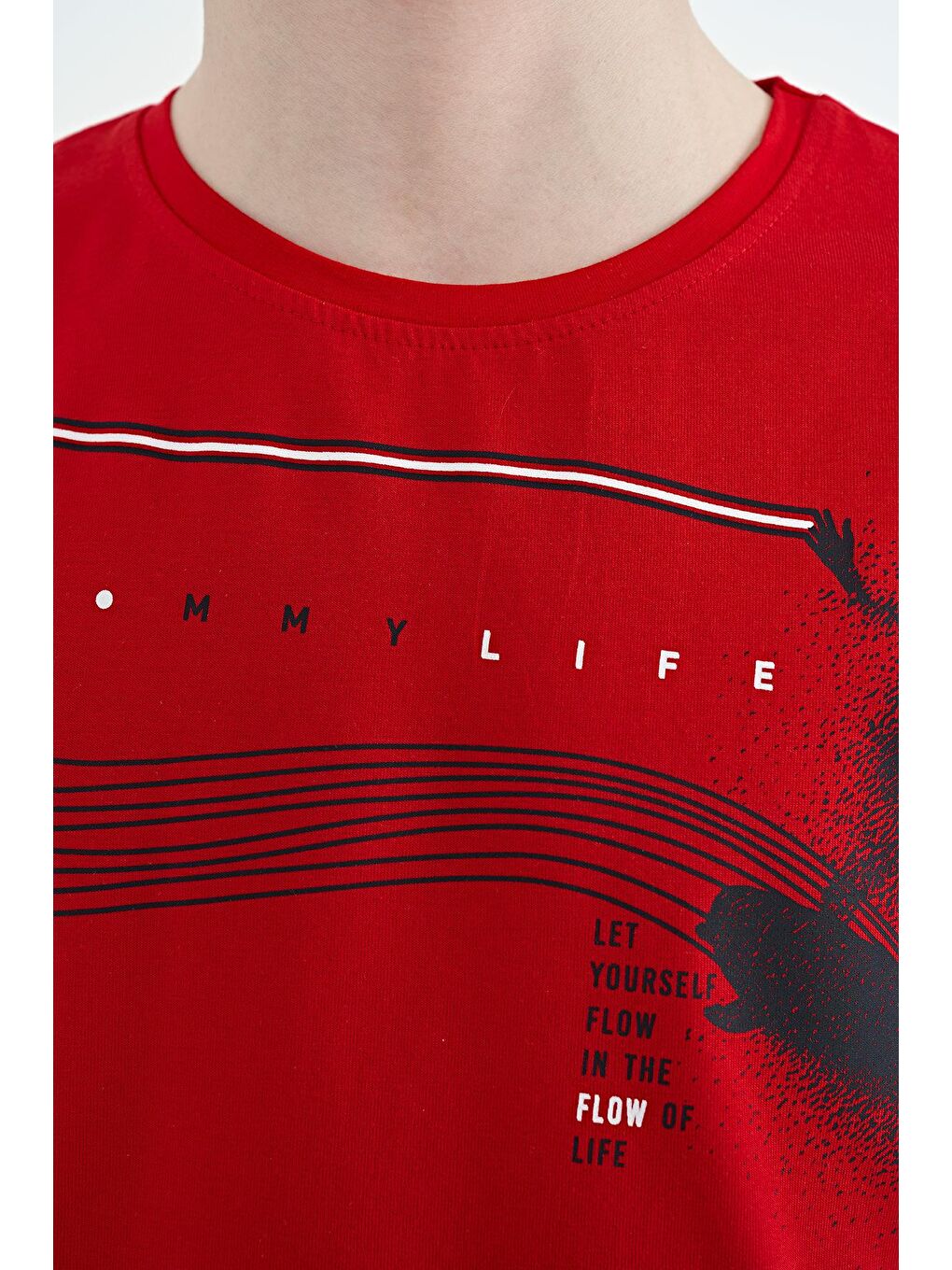 TOMMYLIFE Kırmızı Baskı Detaylı Standart Kalıp O Yaka Erkek Çocuk T-Shirt - 11133 - 3