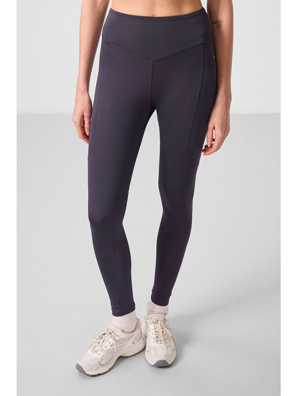 Antrasit Polyester Standart Fit Esnek Performans Kadın Tayt - 94666-1