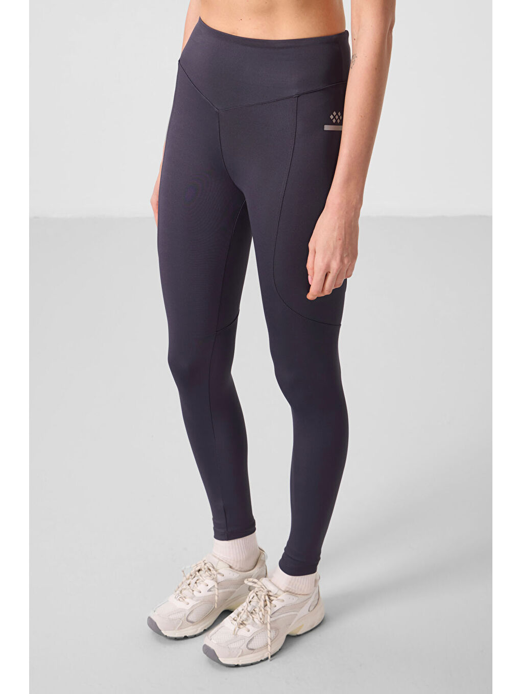 Antrasit Polyester Standart Fit Esnek Performans Kadın Tayt - 94666-3