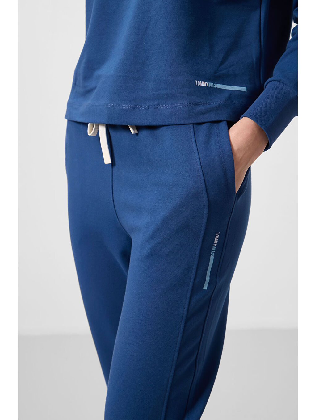 Mavi Parlament Kapüşonlu Oversize Kadın Eşofman Takım   95336-4