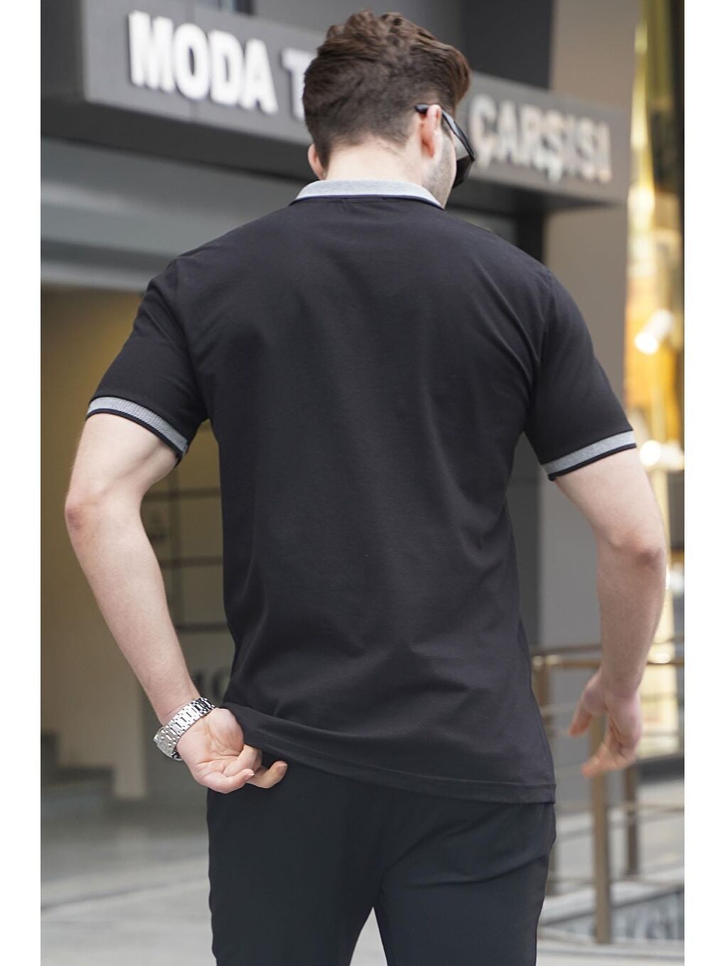 Siyah Regular Fit Erkek Polo Yaka Tişört 6105-1