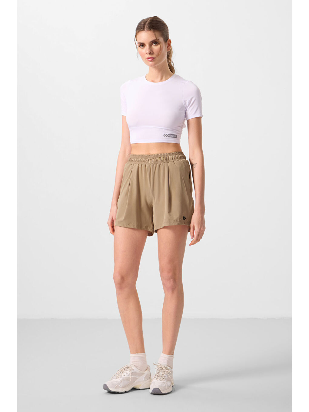 Bej Polyester Gizli Cep Fermuarlı Rahat Form Kadın Şort - 91014-1