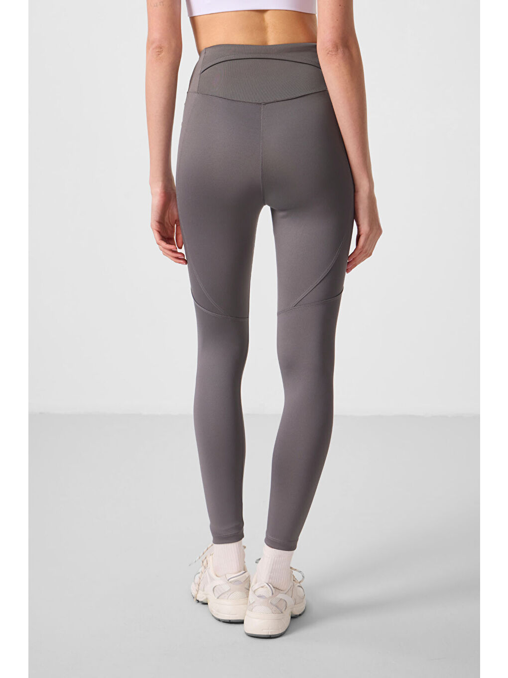Koyu Gri Polyester Standart Fit Esnek Performans Kadın Tayt - 94666-4
