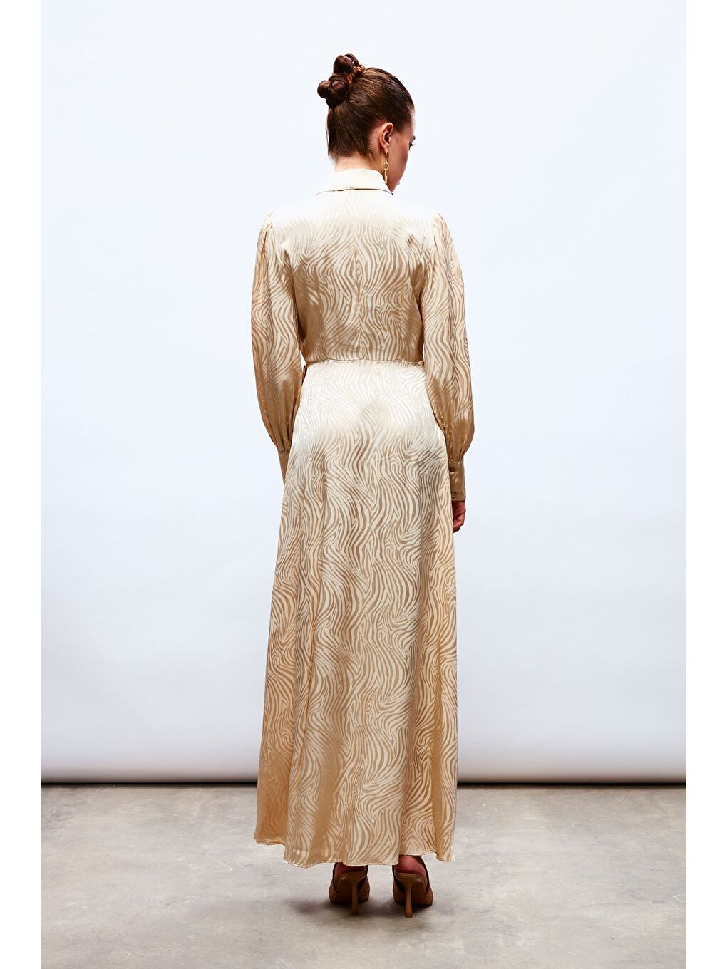 Kruvaze Desenli Uzun Elbise - Bej-7