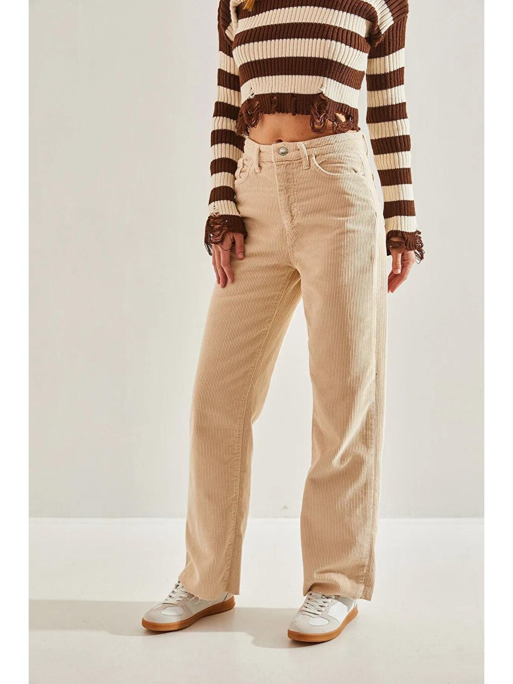 Bej Kadın Fitilli Kadife Pantolon-3