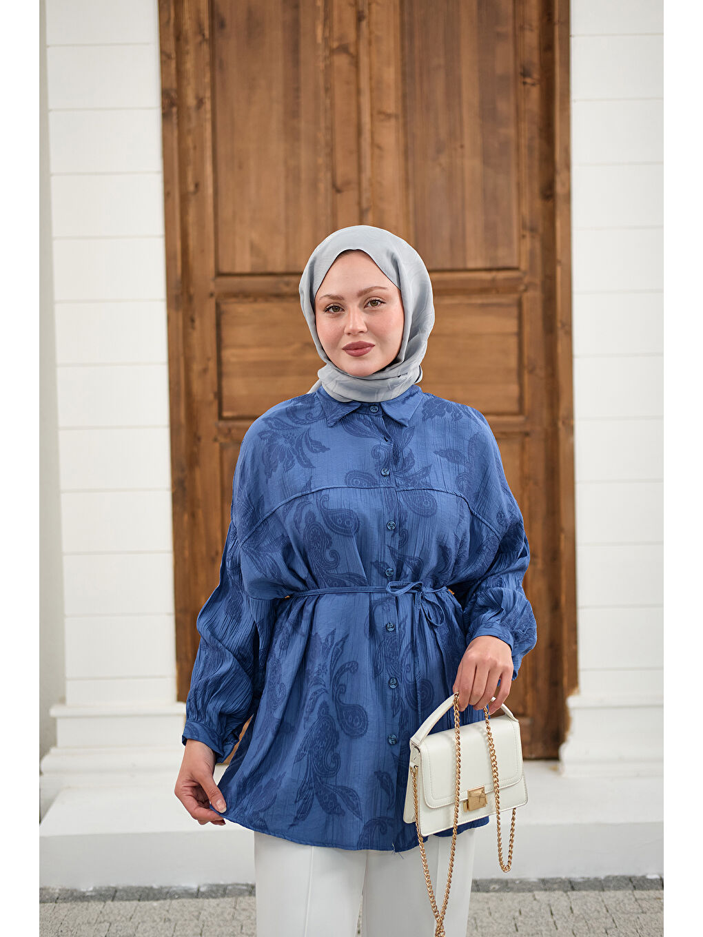 Kadın Yaprak Desen Bel Bağlamalı Gömlek Lacivert-1