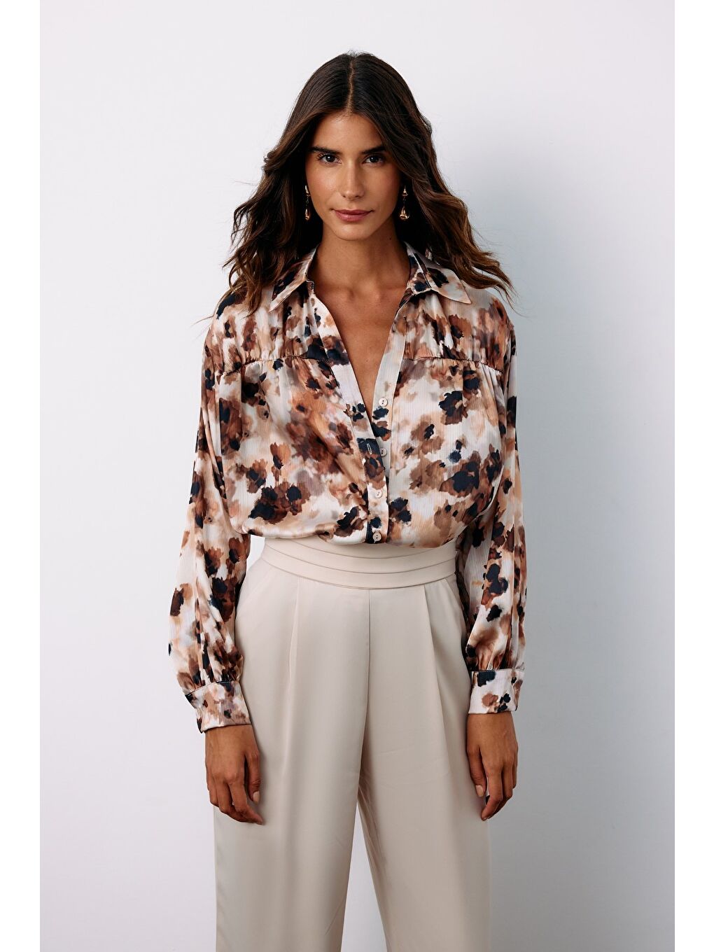 Kahverengi Çiçek Desenli Gömlek - Kahve