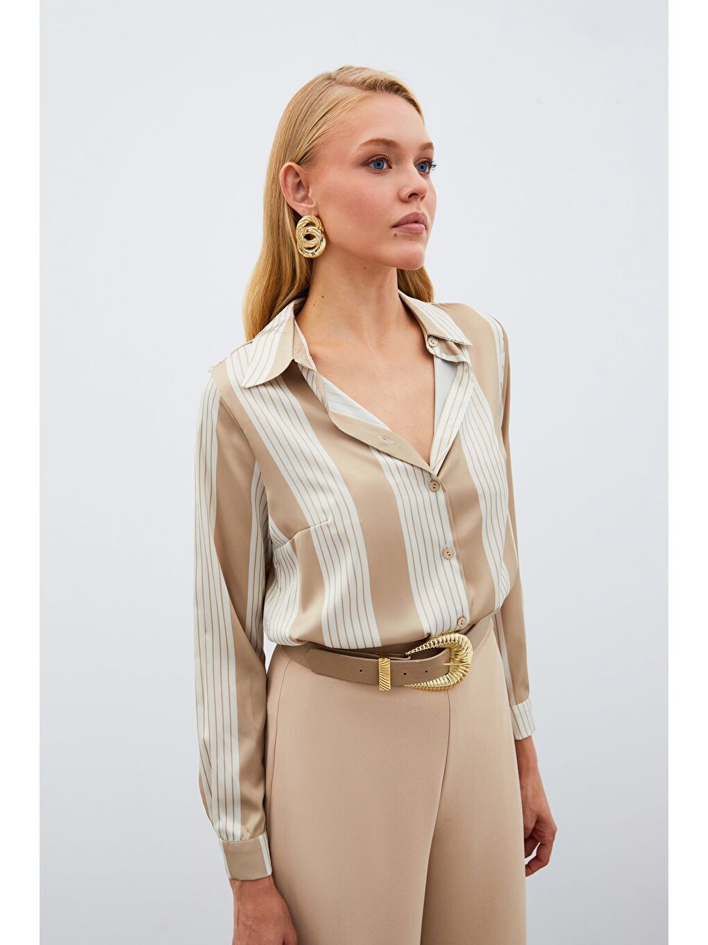 Çizgi Desenli Gömlek - Bej