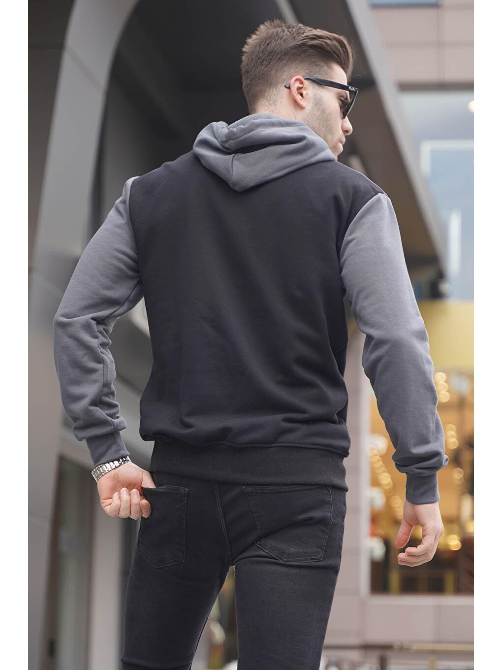 Siyah Kapüşonlu Renk Bloklu Erkek Sweatshirt 6024-1