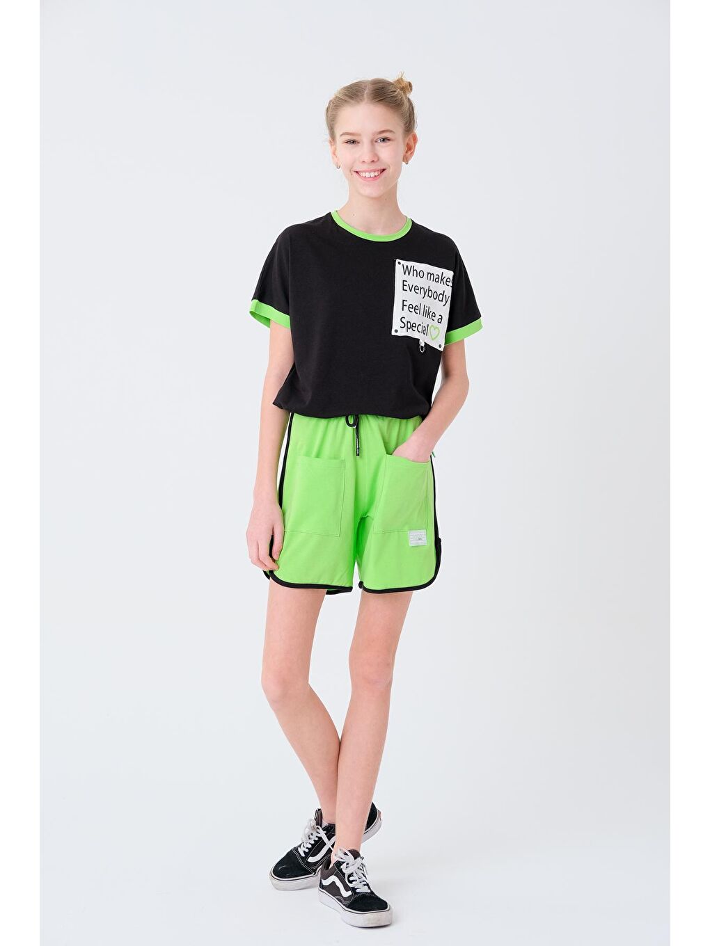 Siyah Kız Çocuk Garnili Şortlu Takım 8-14 Yaş T2047-1