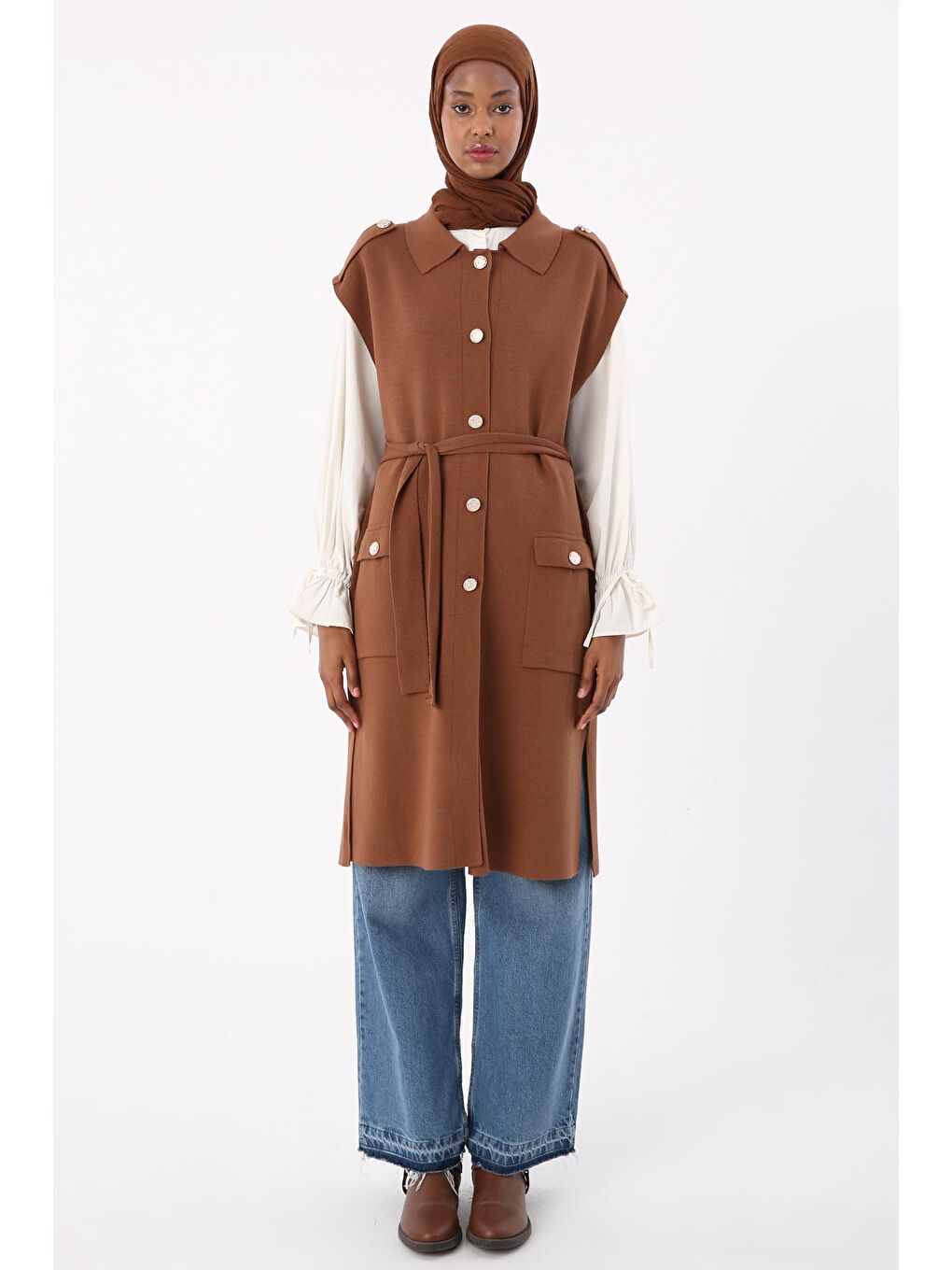 Kahverengi Kahve Gömlek Yaka Kuşaklı Triko Yelek-1