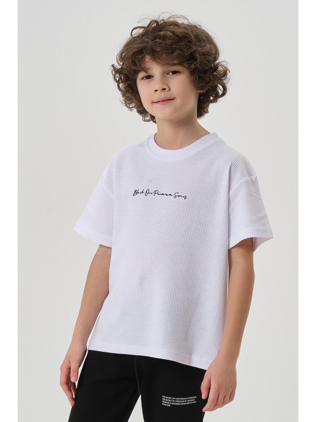 Beyaz Erkek Çocuk Waffle Kumaş Yazlık T-Shırt-1