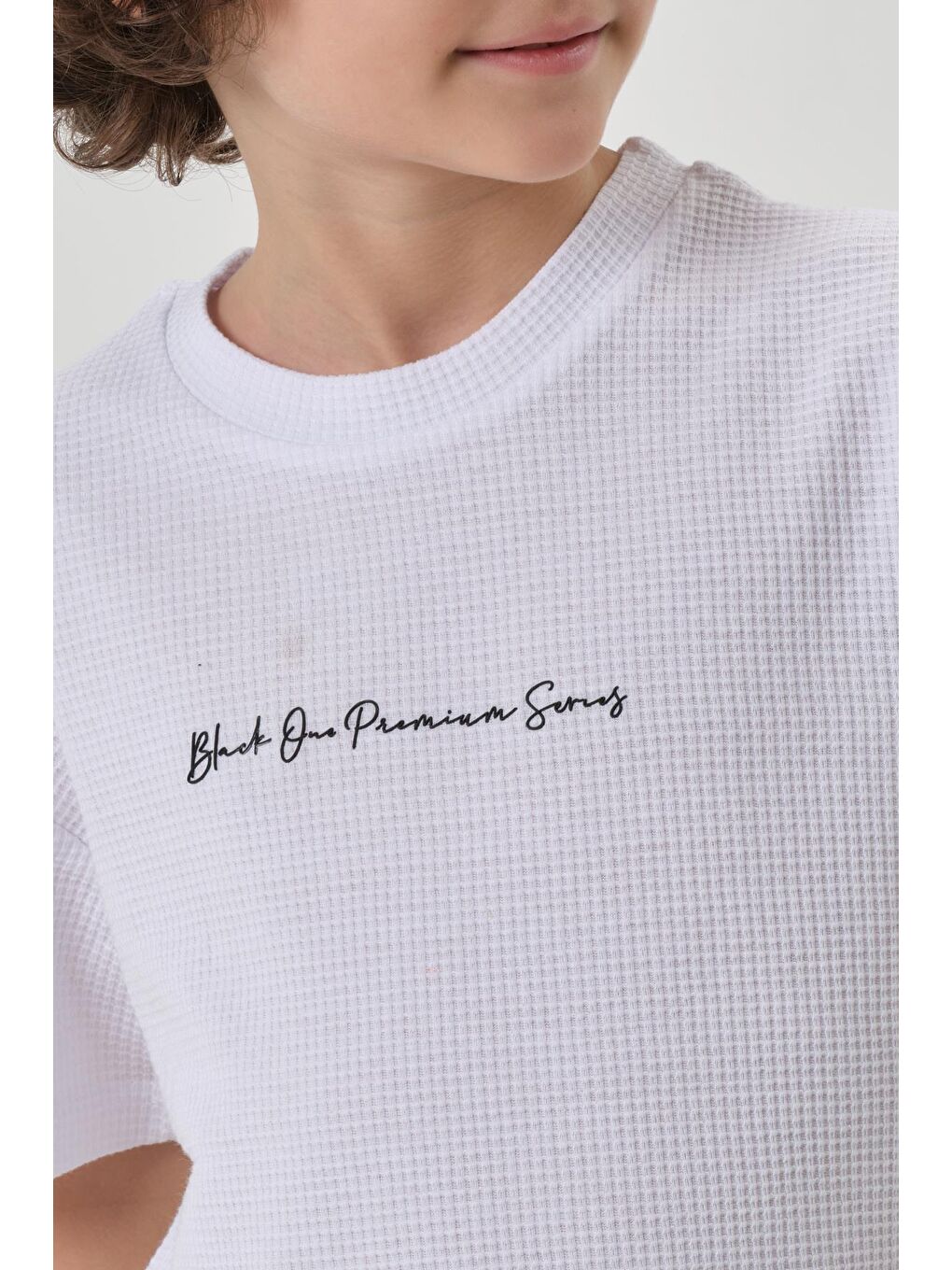 Beyaz Erkek Çocuk Waffle Kumaş Yazlık T-Shırt-2