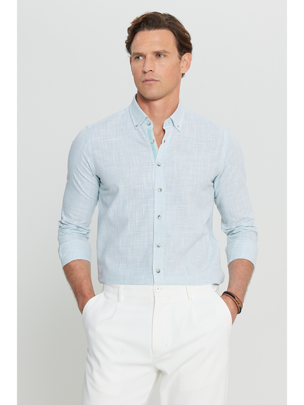 Erkek Haki %100 Pamuk Slim Fit Düğmeli Yaka Armürlü Flamlı Gömlek