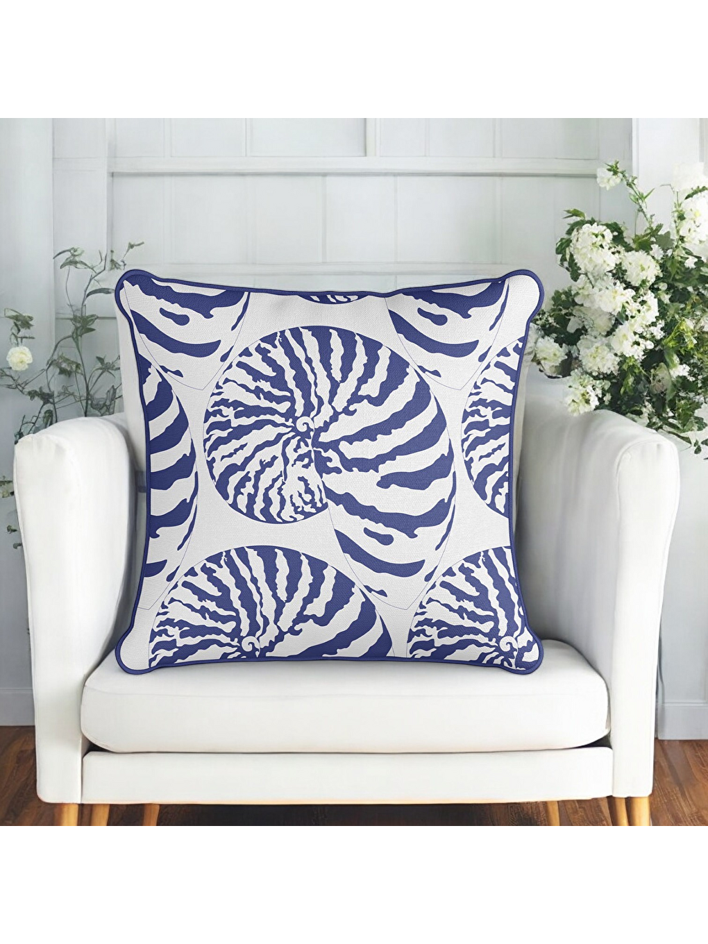 Mercan Desen Mavi Biyeli Dekoratif Kırlent Kılıfı 43x43-1