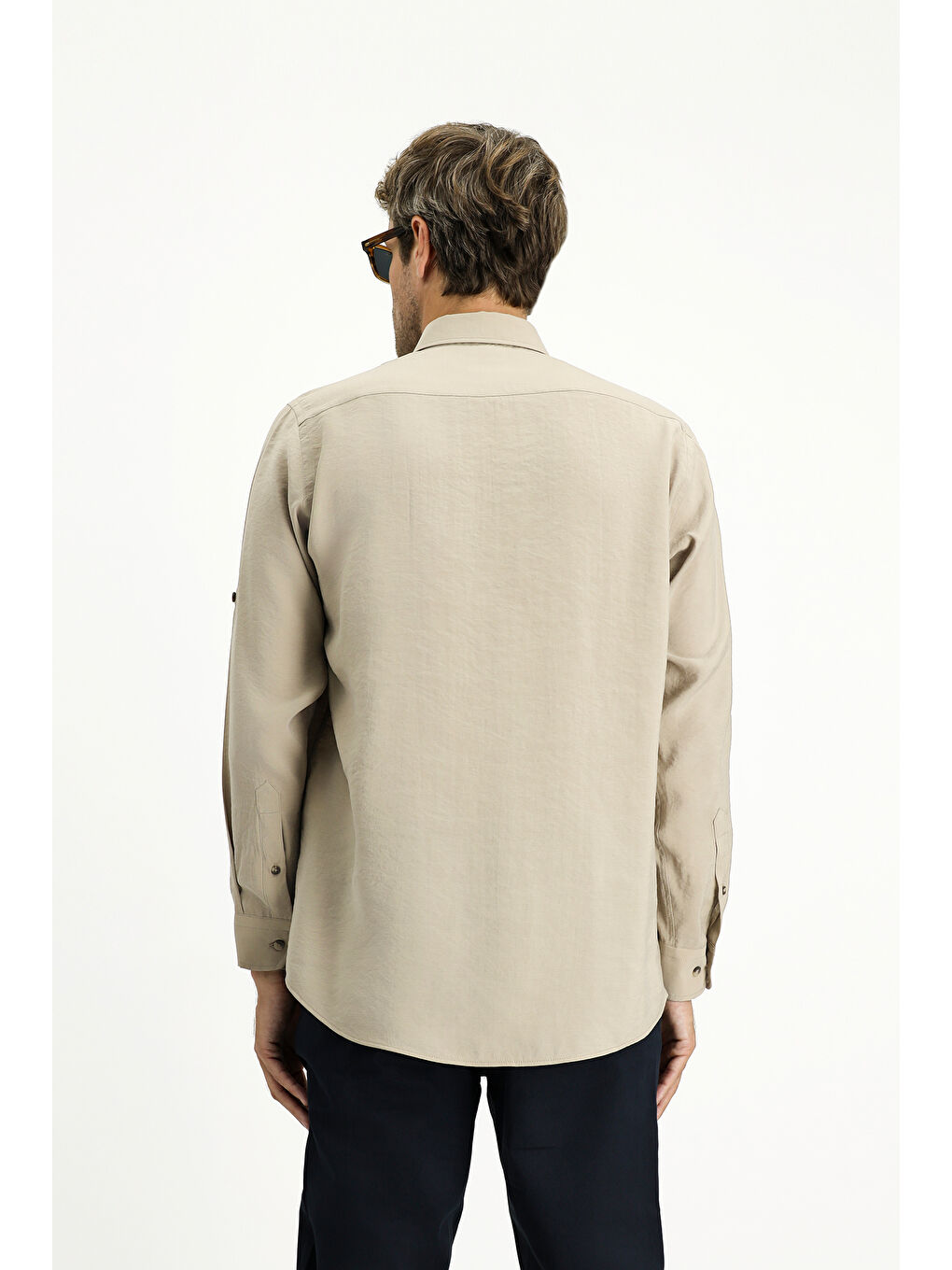 Bej Uzun Kol Regular Fit Düğmeli Yaka Spor Gömlek-3