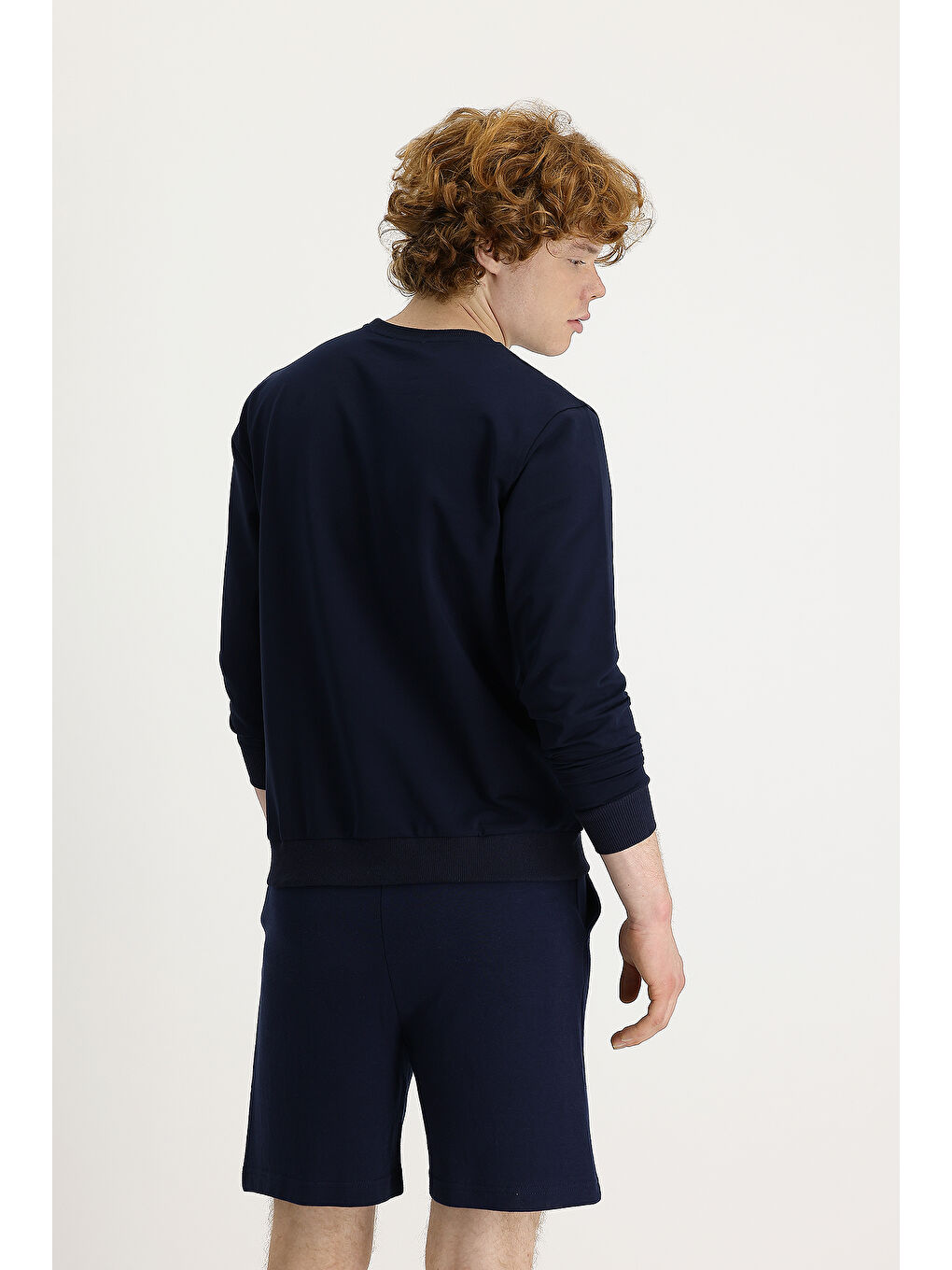 Lacivert Bisiklet Yaka Nakışlı Pamuklu Sweatshirt-3