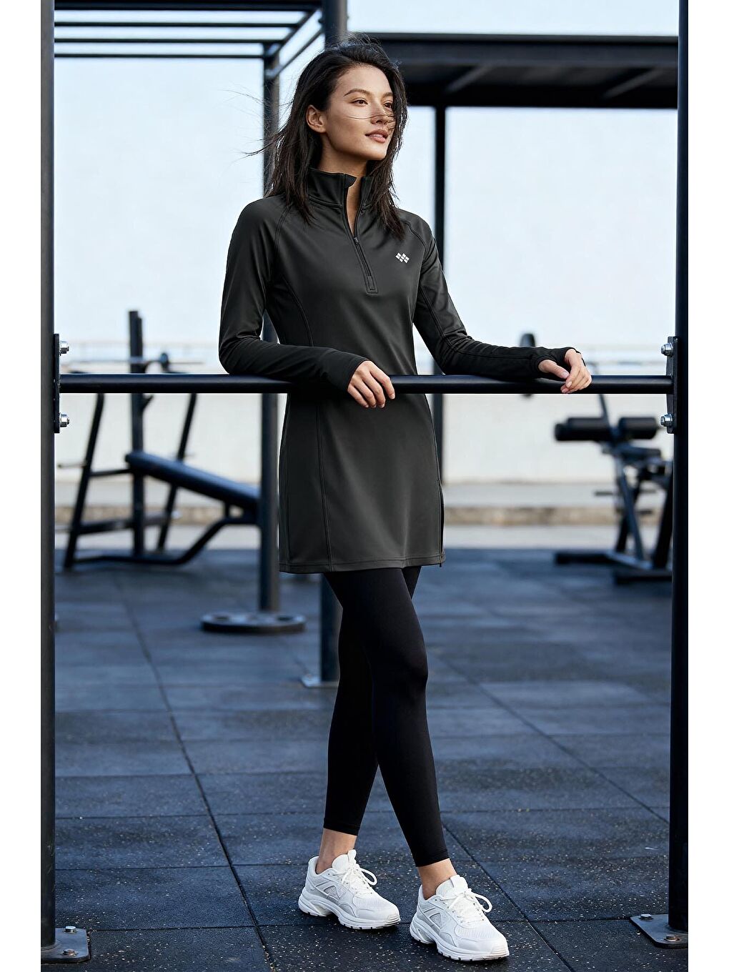 Antrasit Yarım Fermuarlı Dik Yaka Standart Kalıp Kadın Sporcu Tunik - 97309-3