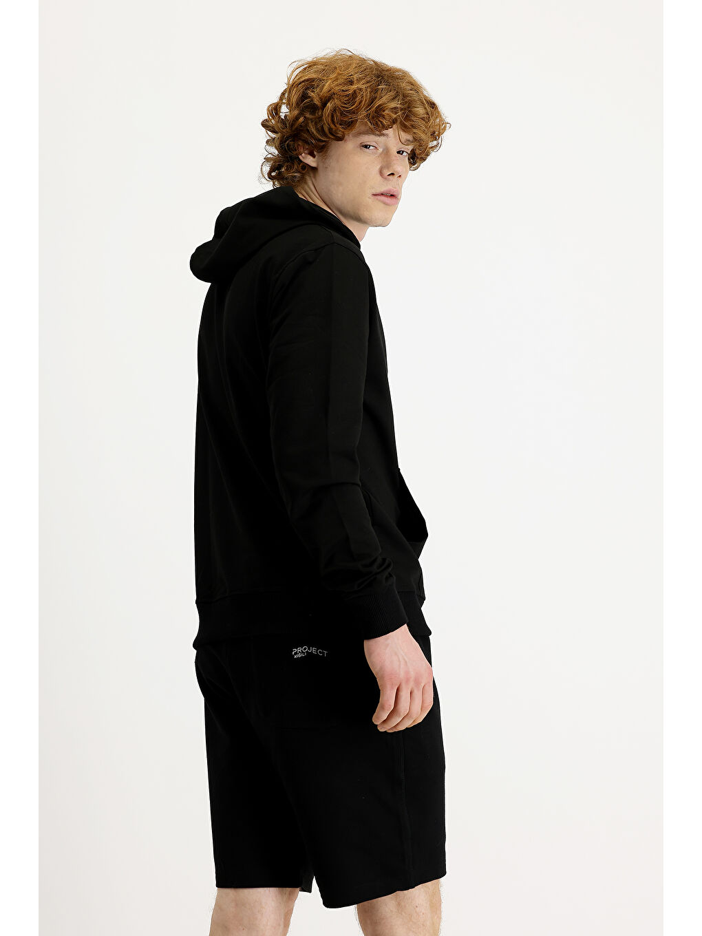 Siyah Kapüşonlu Nakışlı Pamuklu Sweatshirt-3