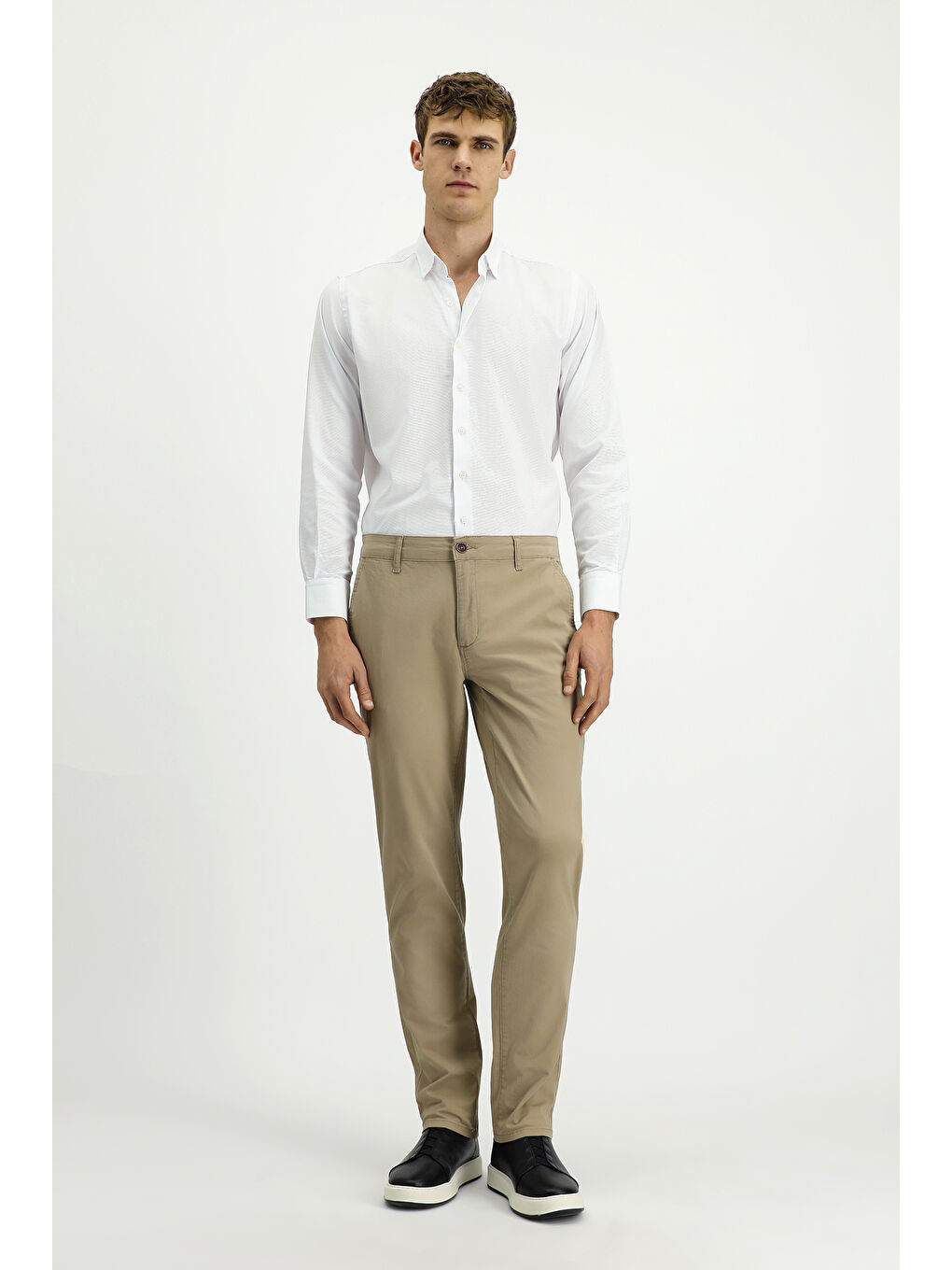 Beyaz Uzun Kol Regular Fit Desenli Pamuk Oxford %100 Pamuk Gömlek-1