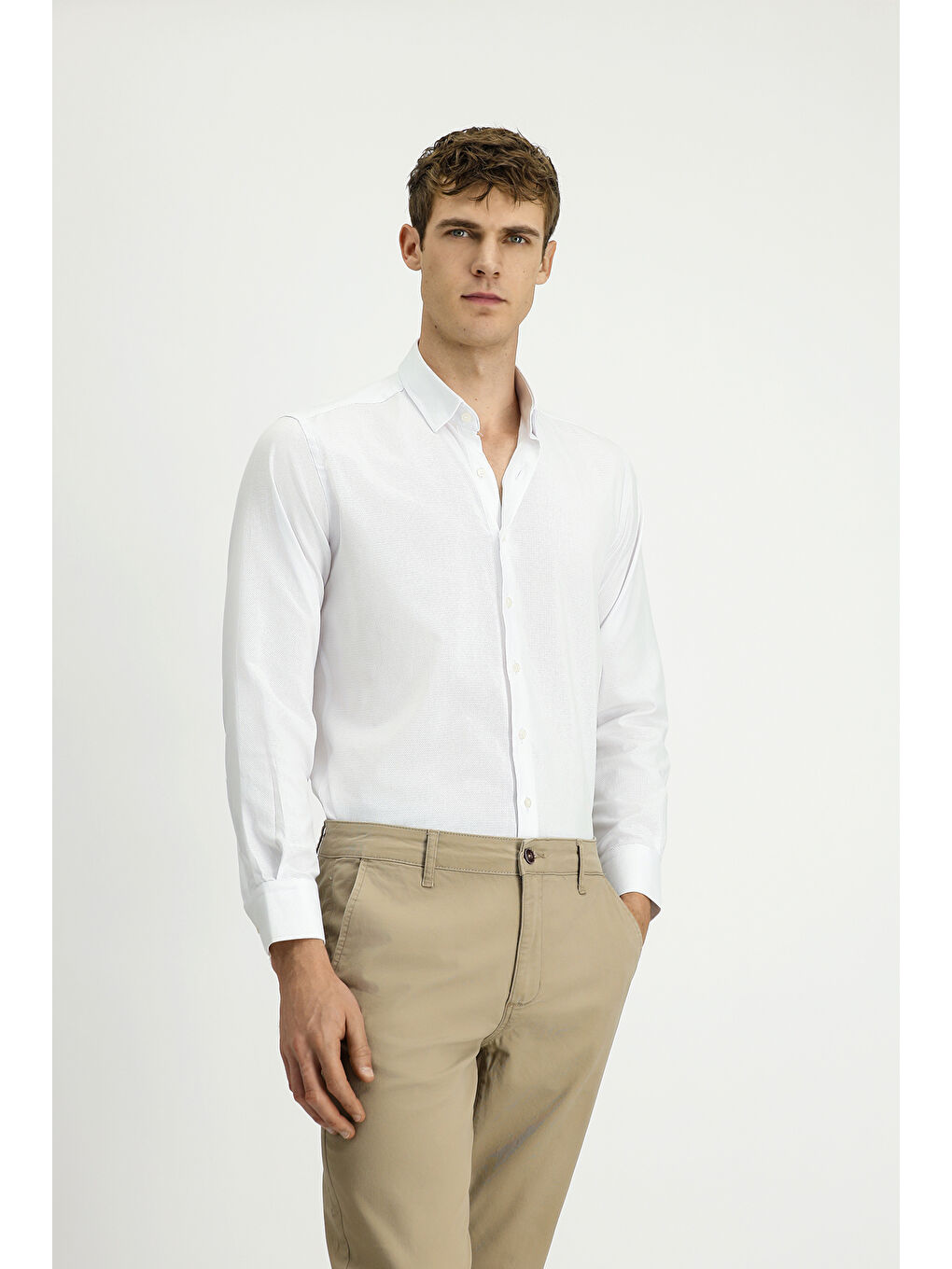 Beyaz Uzun Kol Regular Fit Desenli Pamuk Oxford %100 Pamuk Gömlek-3