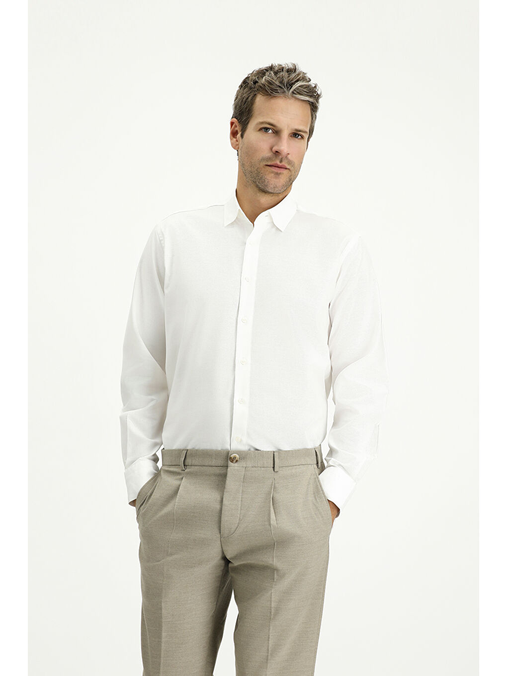 Beyaz Uzun Kol Regular Fit Desenli Pamuk Oxford Gömlek-2