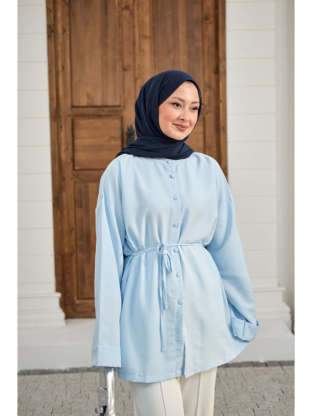 Kadın Duble Kol Yırtmaçlı Gömlek Açık Mavi-1
