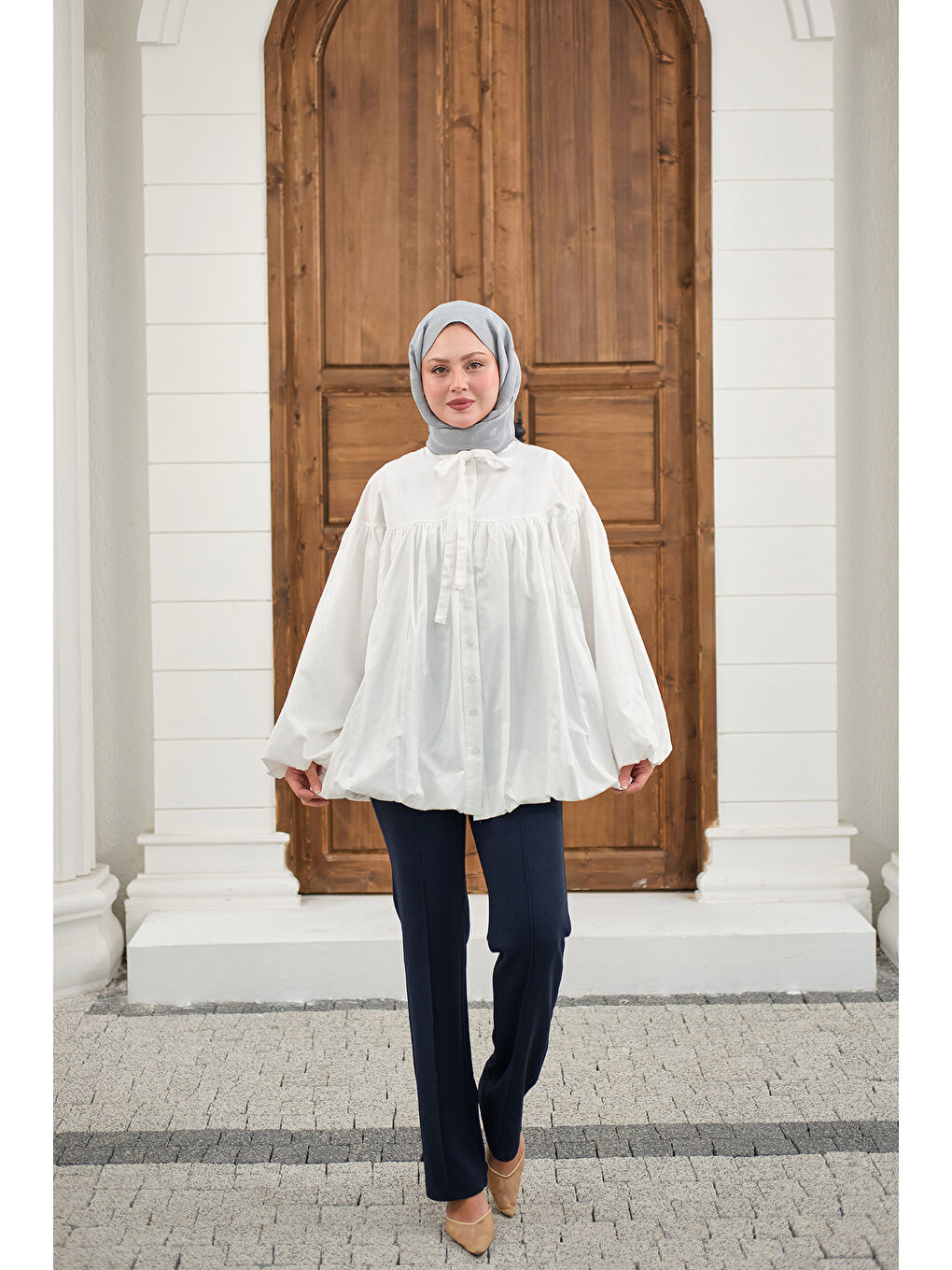 Kadın Etek Ucu Büzgülü Gömlek Beyaz-2