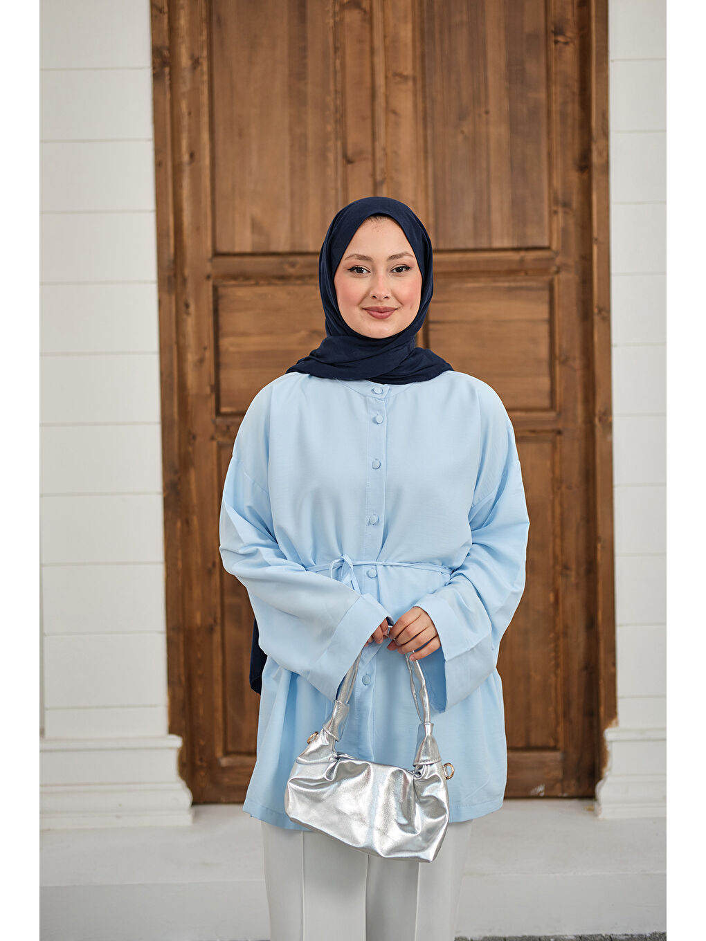 Kadın Duble Kol Yırtmaçlı Gömlek Açık Mavi-3