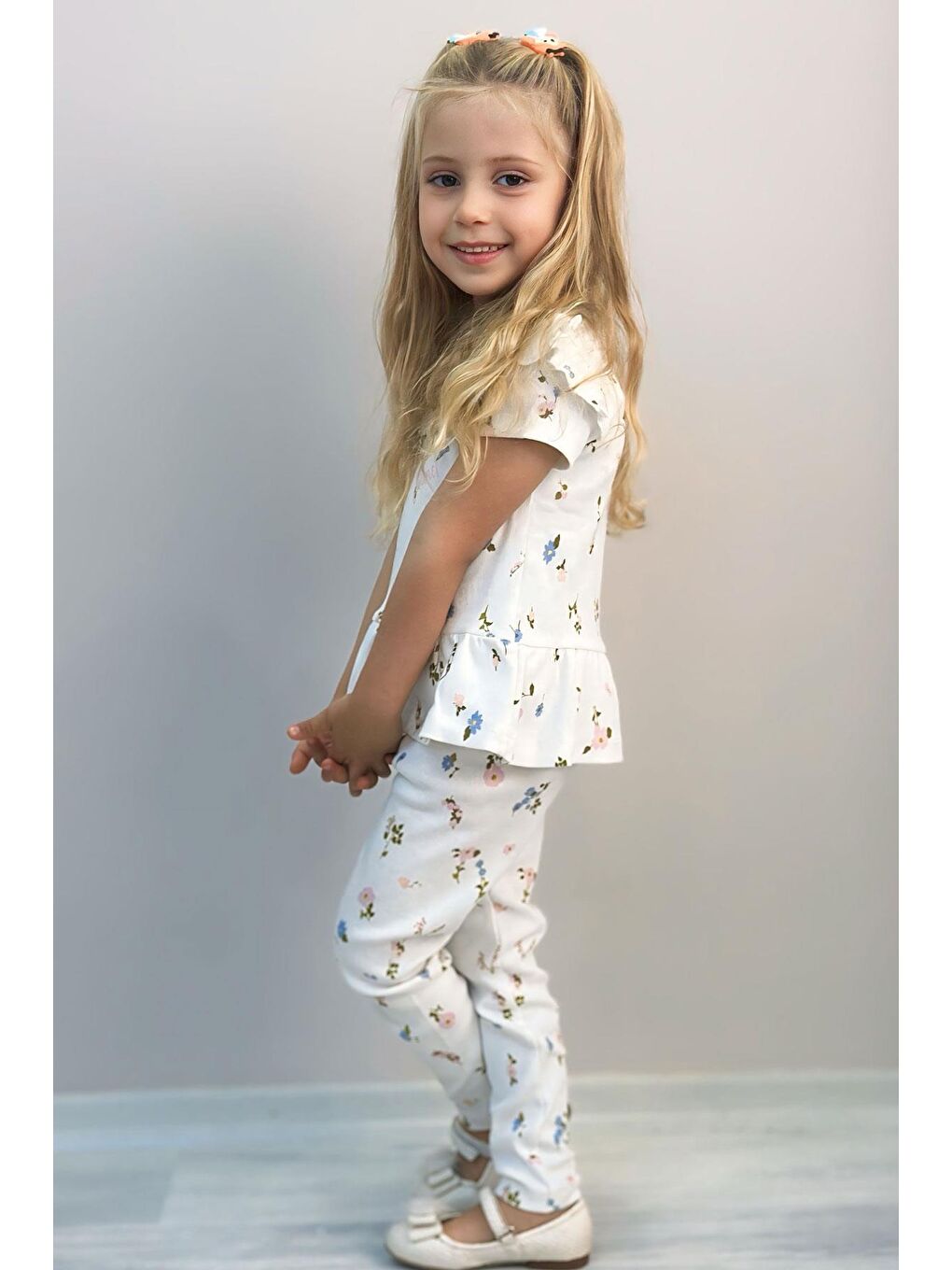 Kız Çocuk Taytlı Takım Çiçek Desenli Kolları Fırfır Detaylı Ekru (2-6 Yaş)-2