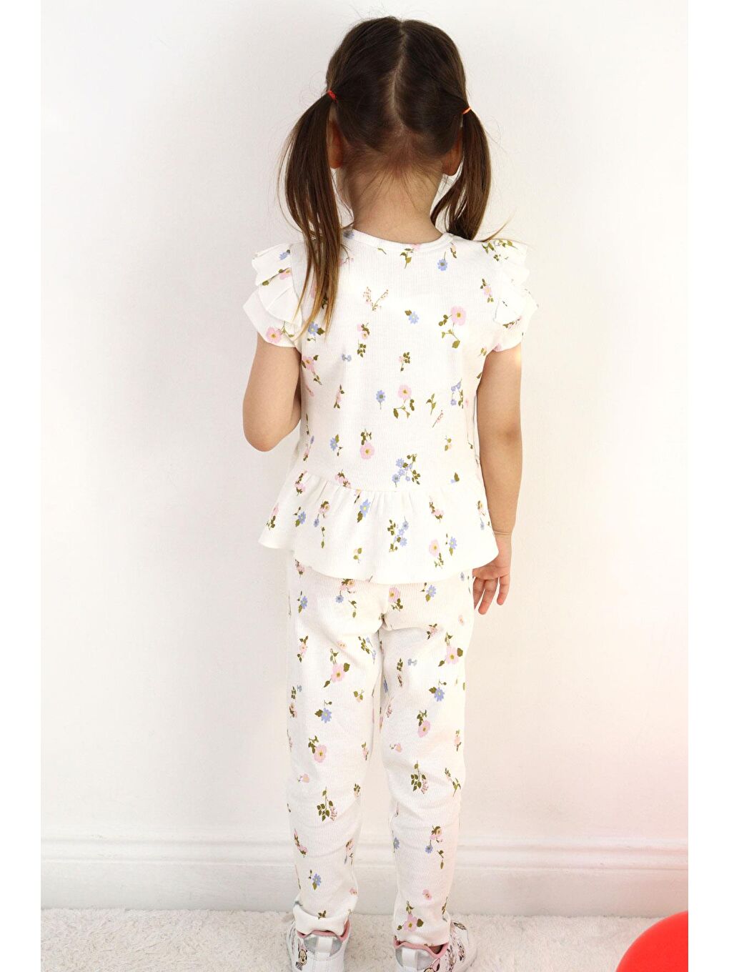 Kız Çocuk Taytlı Takım Çiçek Desenli Kolları Fırfır Detaylı Ekru (2-6 Yaş)-5