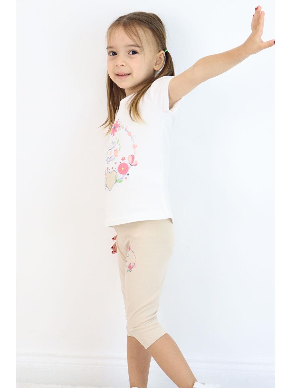 Kız Çocuk Kapri Taytlı Takım Anne Sevgisi Temalı Çiçek Baskılı Ekru (1.5-3 Yaş)-4