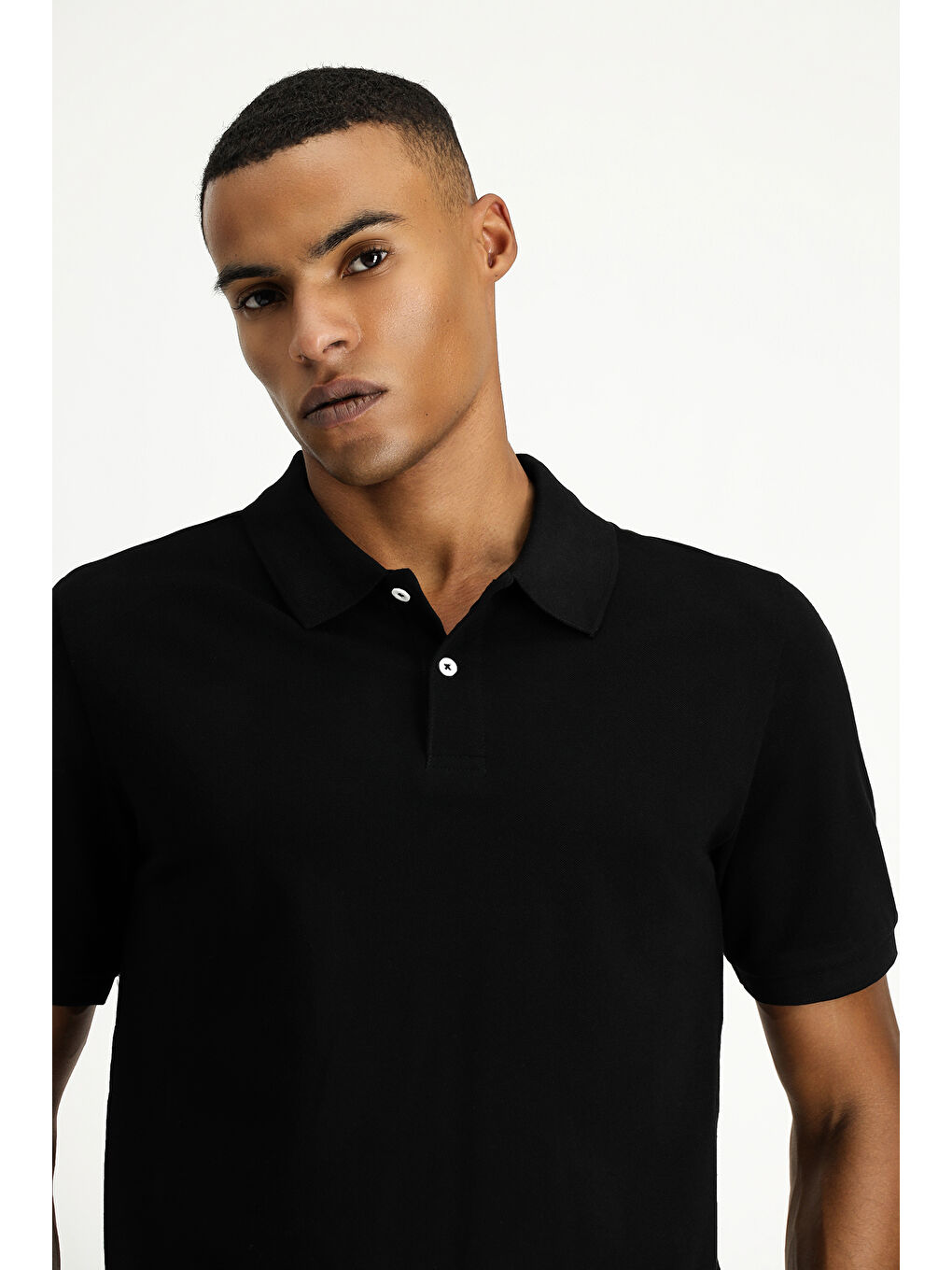 Siyah Polo Yaka Regular Fit Nakışlı Pamuk %100 Pamuk Tişört-2